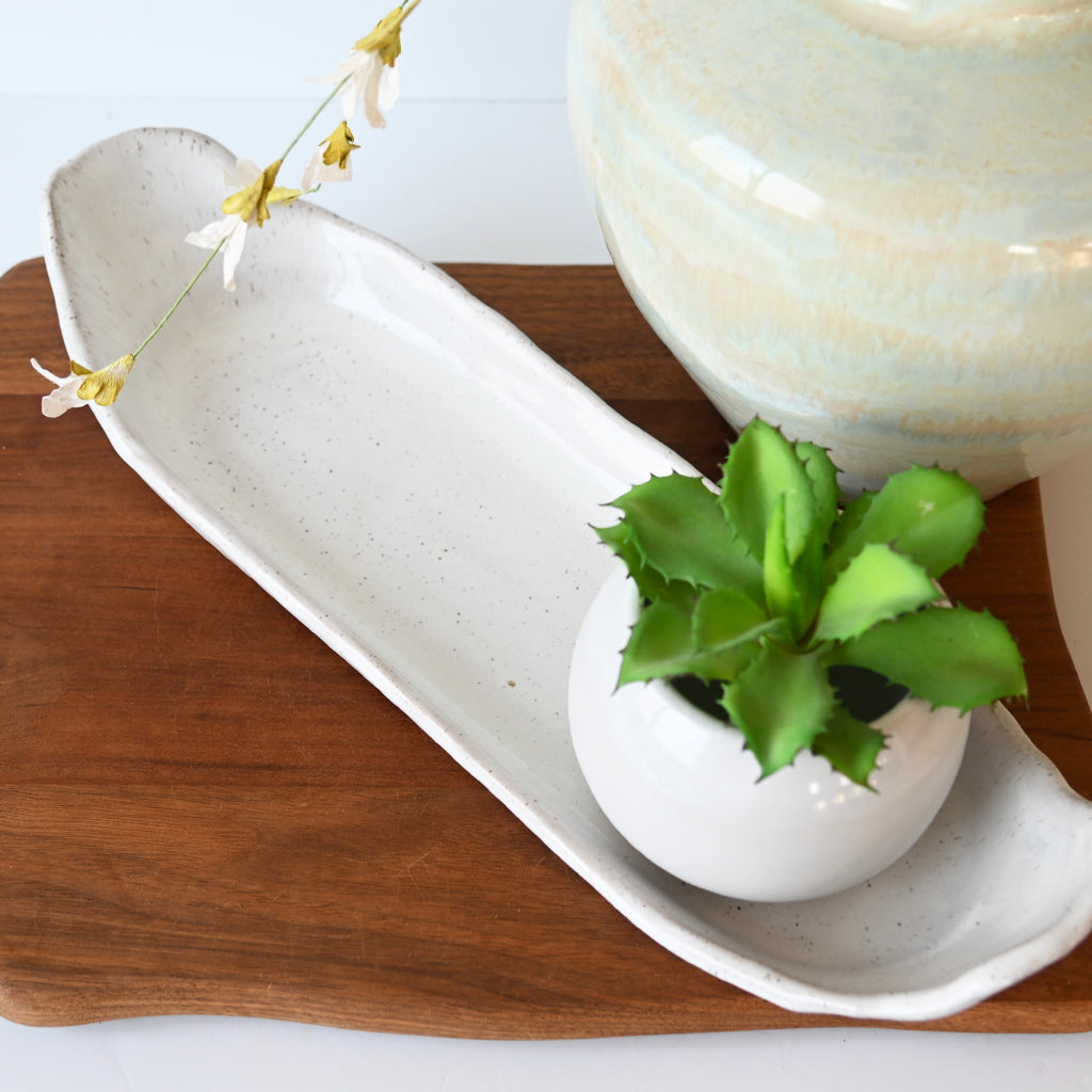 sushi tray eyelet white